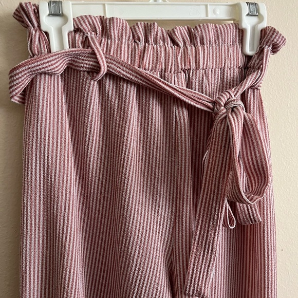 Striped Paperbag Pants - Picture 3 of 6
